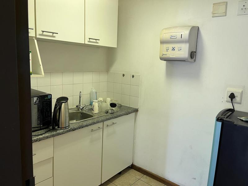 To Let Commercial Property for Rent in Killarney Gardens Western Cape